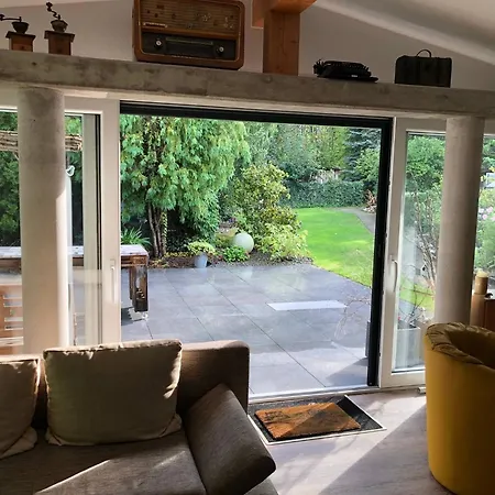 Apartman Charming Family Retreat In Hoyerswerda, Germany