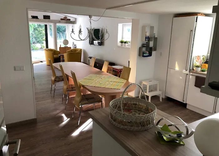 Apartment Charming Family Retreat In Hoyerswerda, Germany Hoyerswerda